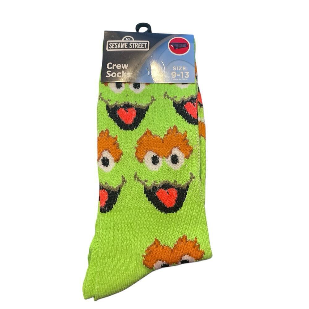 1 Pair Sesame Street Oscar The Grouch Crew Socks Size 9-13 Unisex Ribbed Green